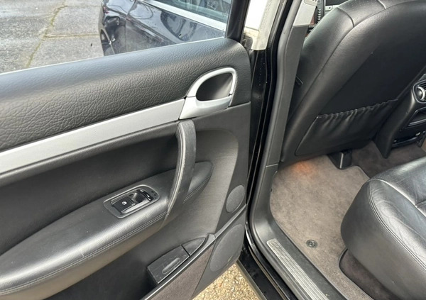 Porsche Cayenne cena 41000 przebieg: 177000, rok produkcji 2005 z Grodków małe 631